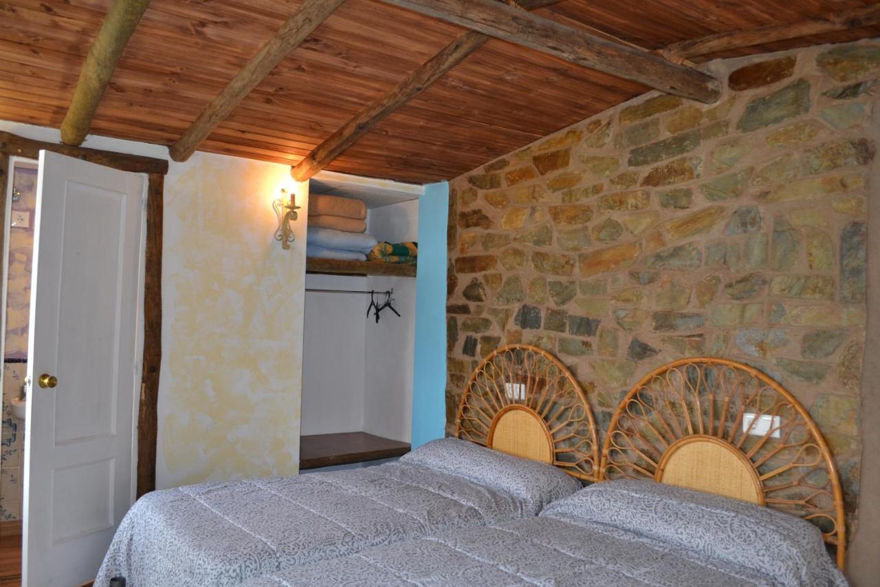 Albergue La Jarilla Plasenzuela Exteriör bild